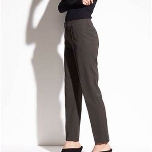 Vince taupe tropical wool pant with side seam detailing
